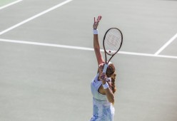 乐动体育在线游戏 - 科维托娃回归赛场，败北首场状态亮眼，SKT观众沸腾！