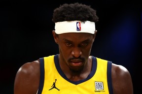 乐动体育APP下载 -西亚卡姆在MAD比赛中赛况扑朔迷离，赛况扑朔迷离引发热议！的简单介绍